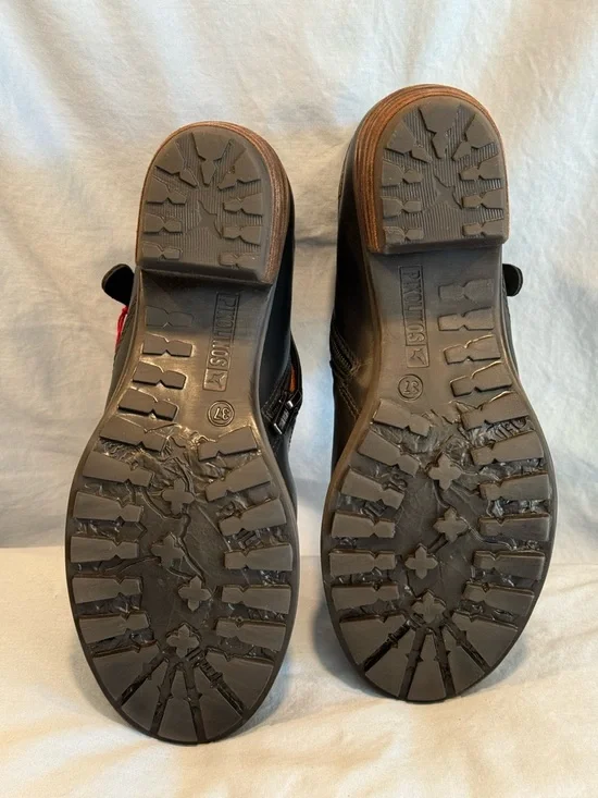 PIKOLINOS Black Leather Ankle Boots with Stacked Brown Heel - Picture 2 of 5